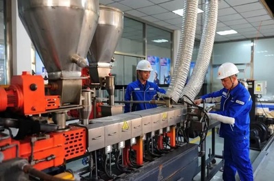 吉林市龍潭區人民政府大力推進新材料技術推廣服務，賦能產業轉型升級